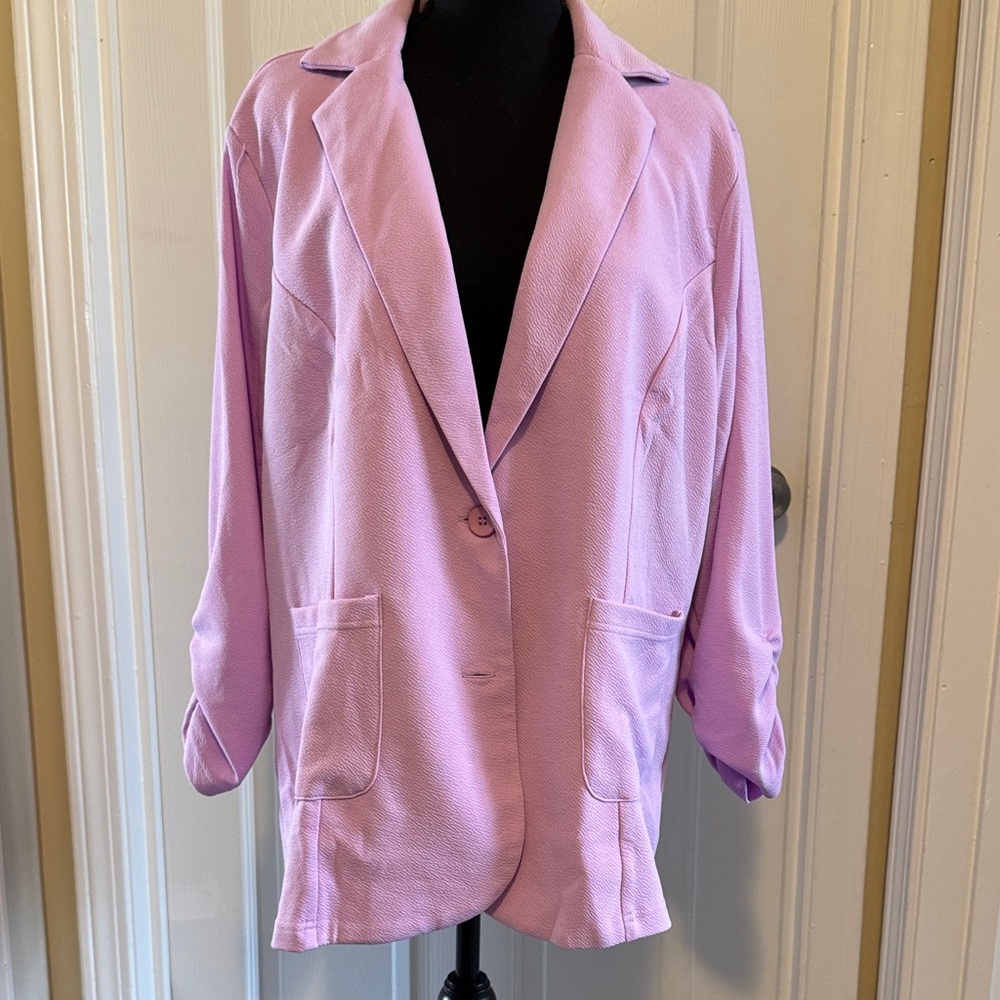 Elegant Lavender Women's Blazer